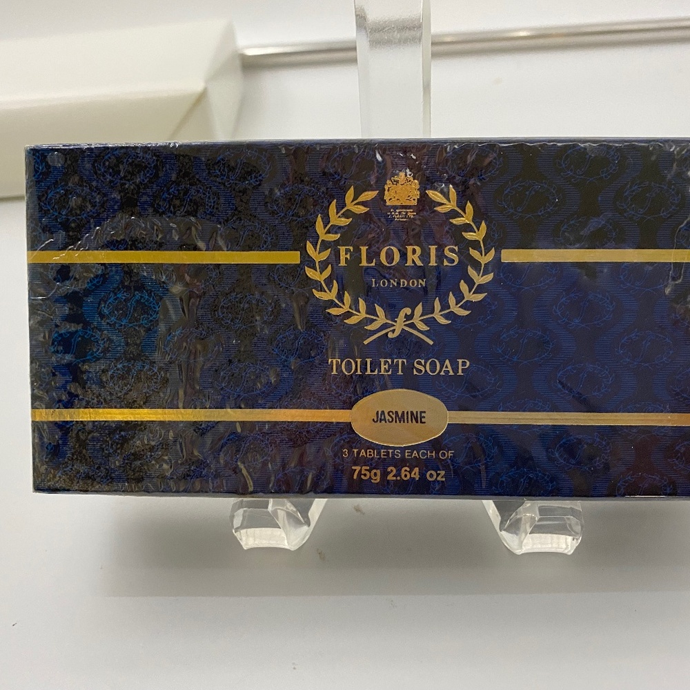 Floris Jasmine - 3 bars NWT